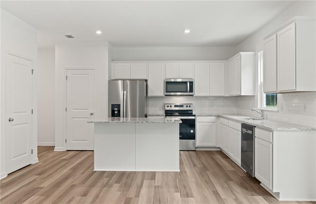 386 Rock View Lane