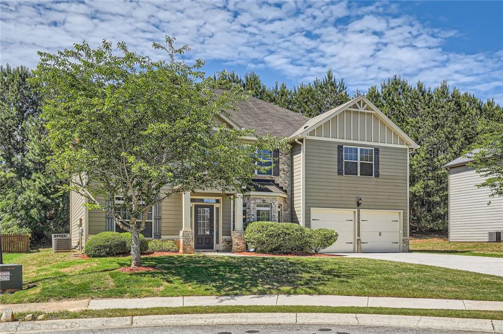 349 Pennant Lane, Fairburn, Georgia image 2