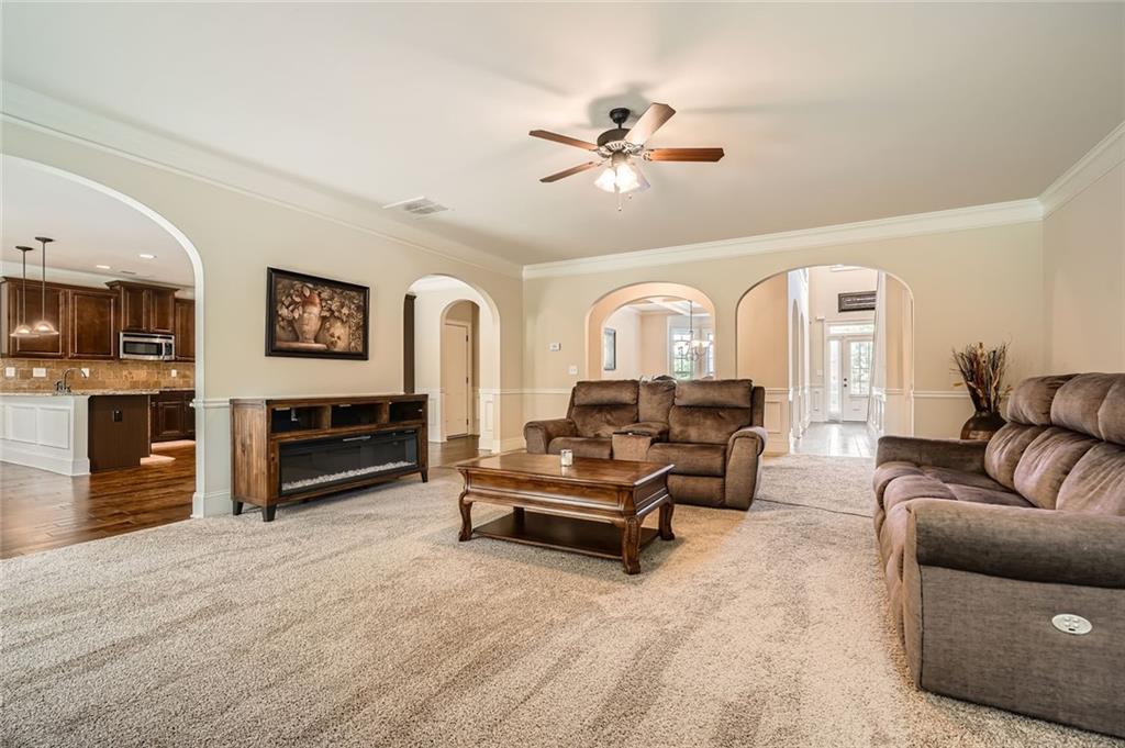 349 Pennant Lane, Fairburn, Georgia image 11
