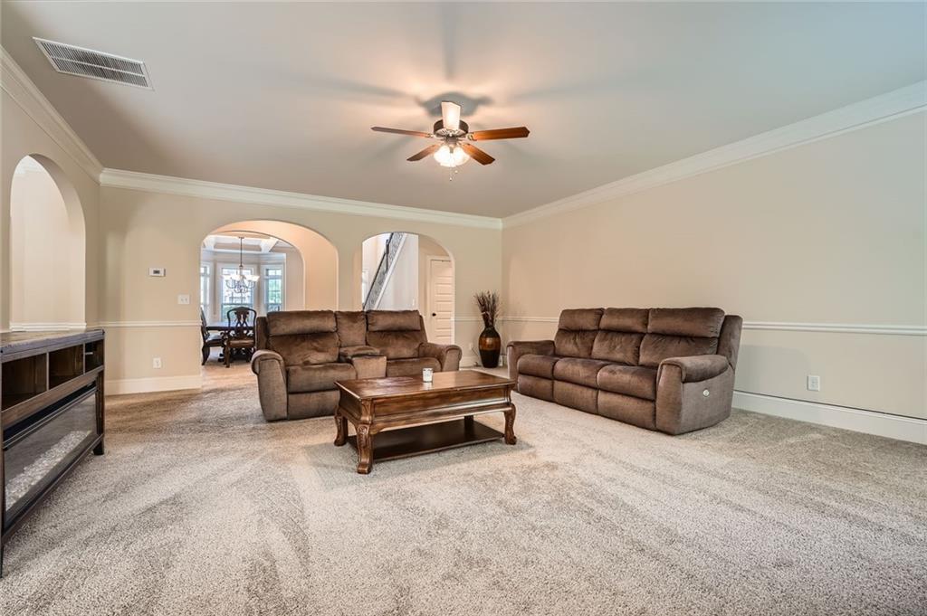 349 Pennant Lane, Fairburn, Georgia image 7