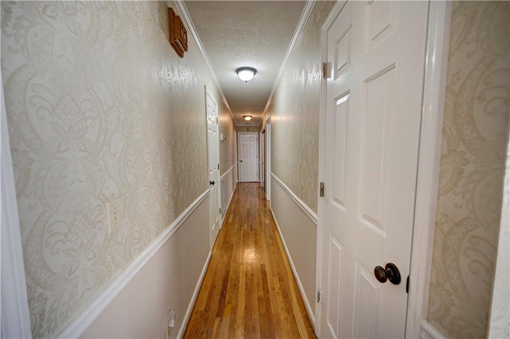 224 Shadowood Drive SE