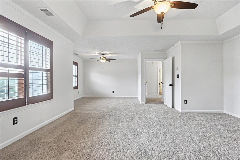 5713 Mill View Way