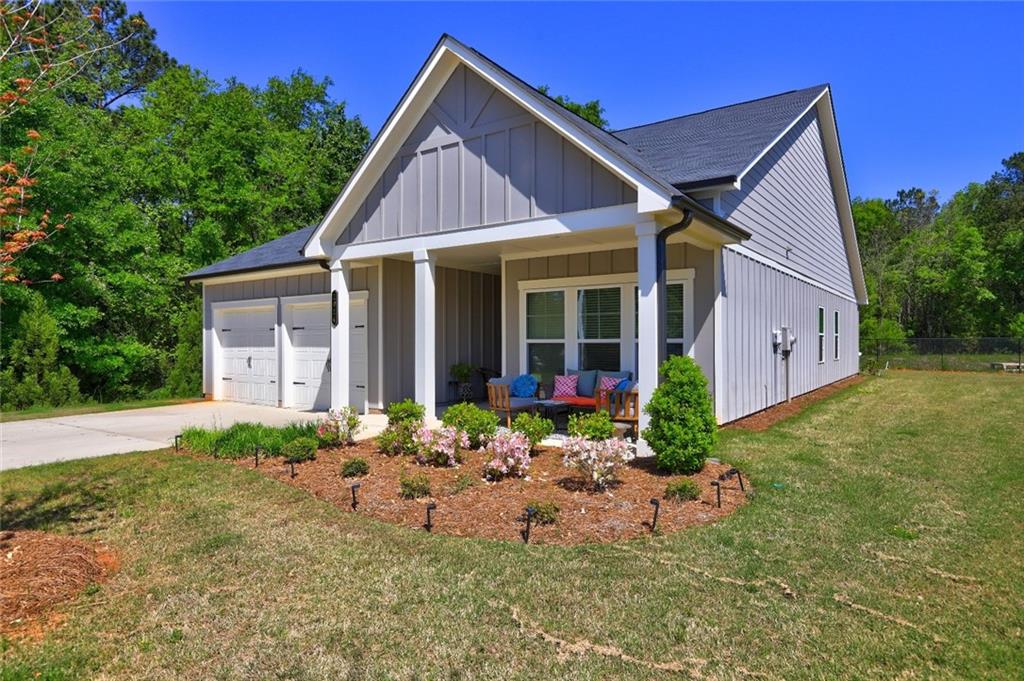 1014 Starmoss Lane, Conyers, Georgia image 3
