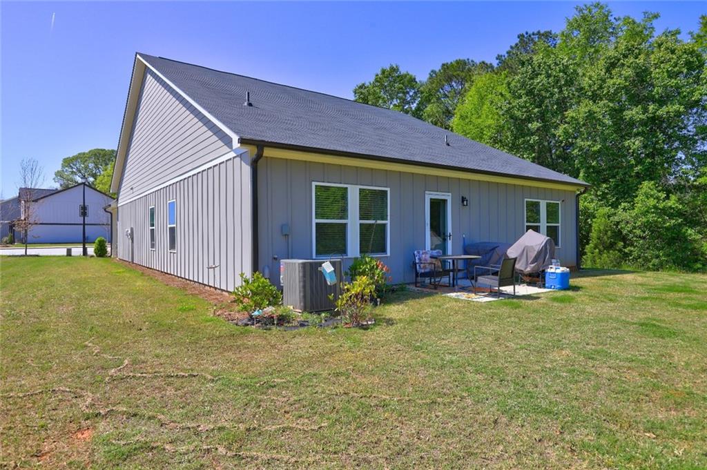1014 Starmoss Lane, Conyers, Georgia image 4