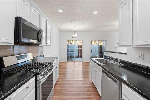 A home in Scottdale