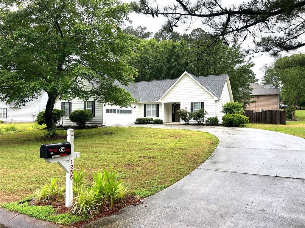 1255 Summit Point Lane, Snellville, Georgia image 2