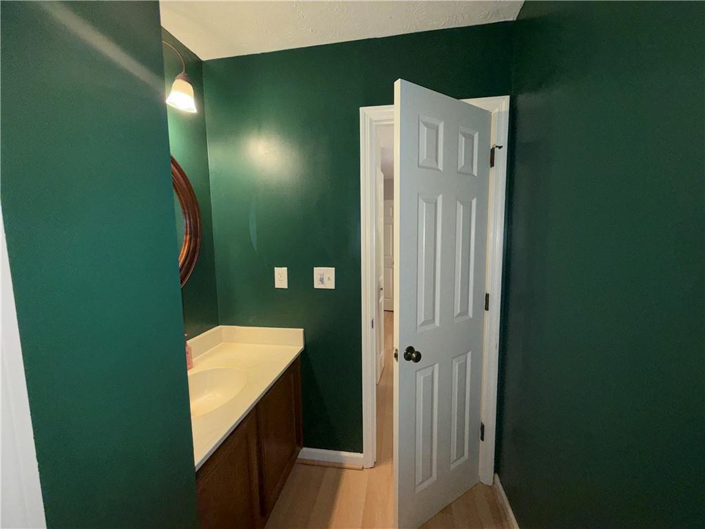 1104 Huntington Trace, Smyrna, Georgia image 28