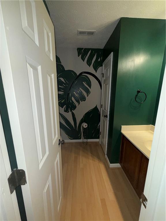1104 Huntington Trace, Smyrna, Georgia image 27