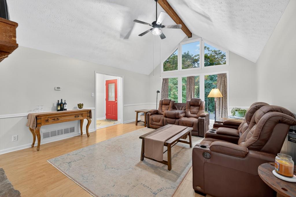 382 Quail Hollow Drive