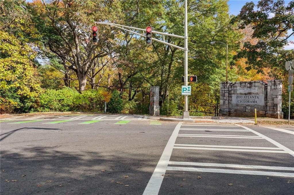 319 Atlanta Avenue SE