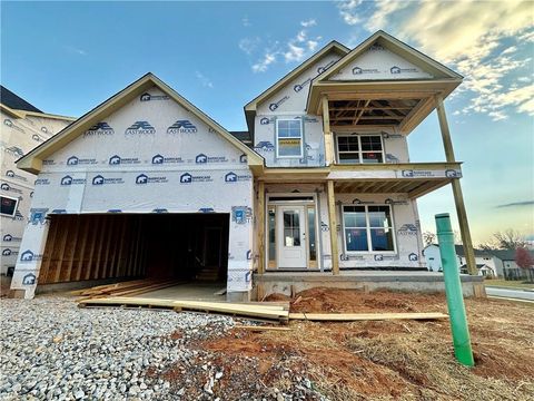 142 Candlewood Lane Hoschton GA 30548