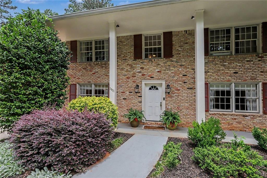 3631 Santa Fe Trail