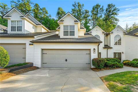 Townhouse For Sale - 2015 Barrett Lakes Boulevard #415<br/> Kennesaw, GA 30144