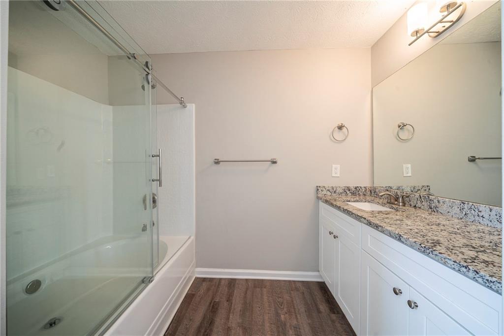 540 Lakecourt Drive, Mcdonough, Georgia image 11