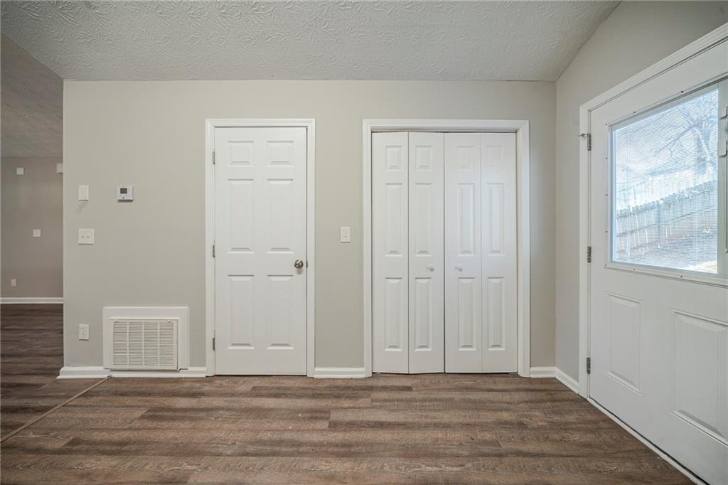 540 Lakecourt Drive, Mcdonough, Georgia image 2