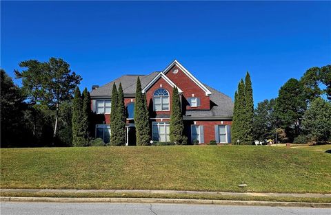 A home in Dacula