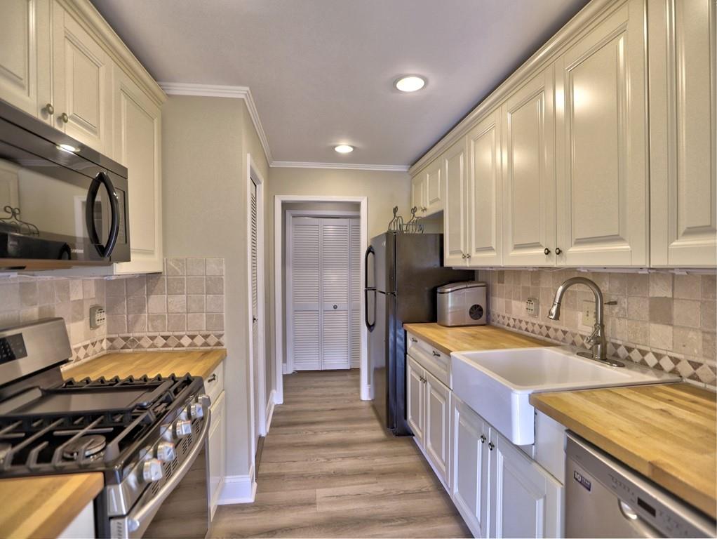 3412 Lake Pointe Circle, Roswell, Georgia image 8