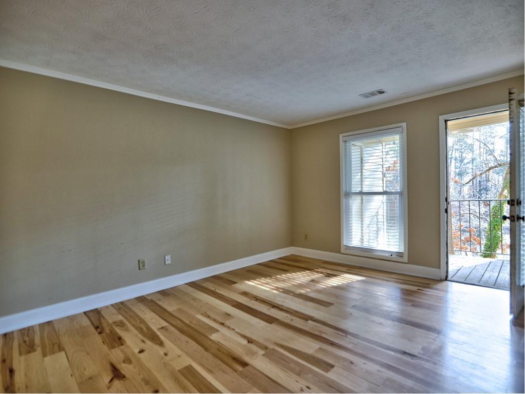 3412 Lake Pointe Circle, Roswell, Georgia image 12