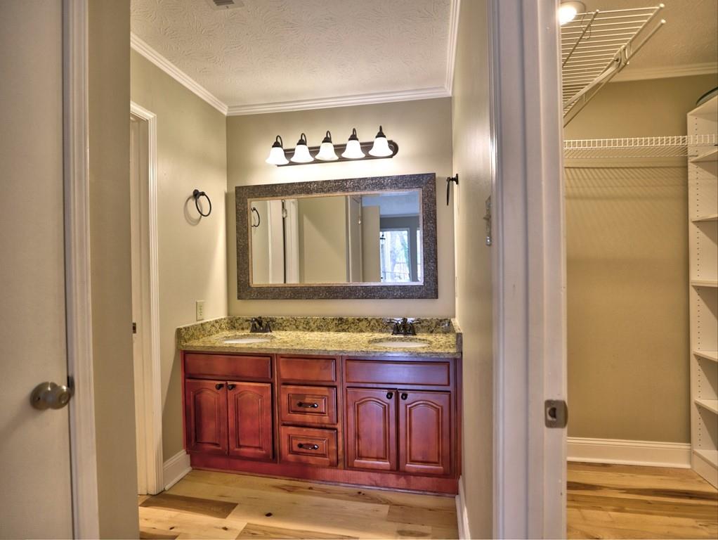 3412 Lake Pointe Circle, Roswell, Georgia image 15
