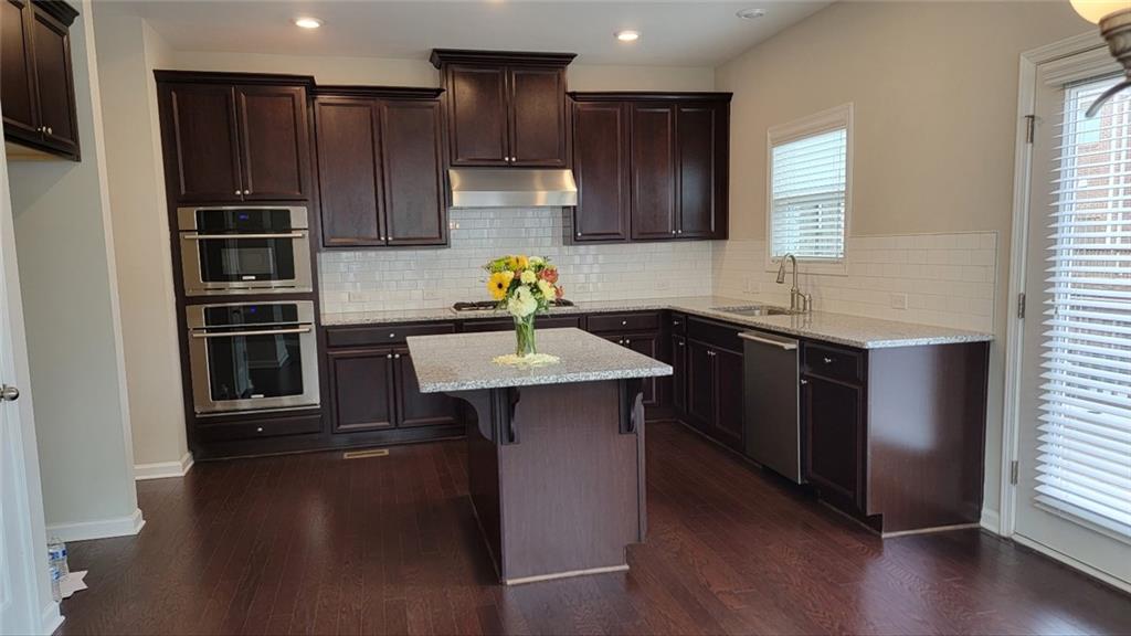 840 Sunset Park Drive