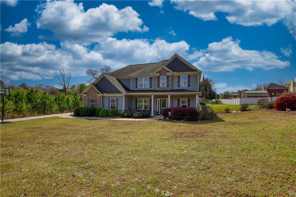 452 Trousseau Lane