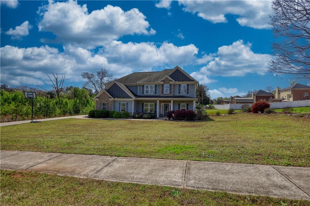 452 Trousseau Lane