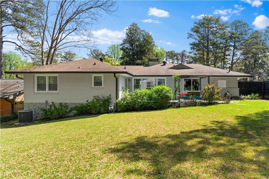 308 Brooks Drive, Fairburn, Georgia image 44