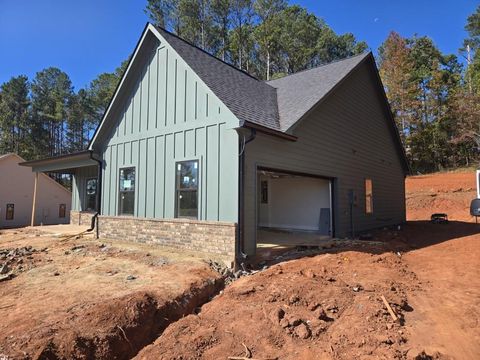 A home in Douglasville