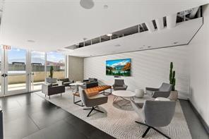 361 17th Street NW 1717