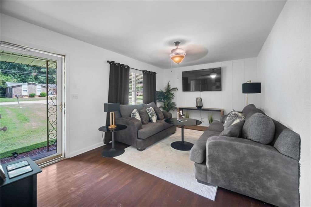 3464 NAVAHO Trail SE