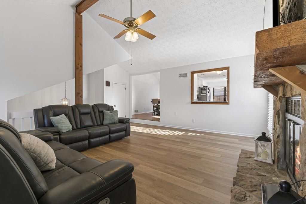 8605 Colony Club Drive
