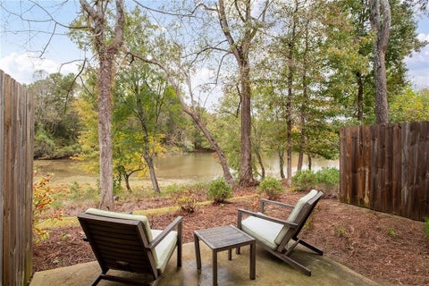 Townhouse For Sale - 2824 Saratoga Lake View<br/> Decatur, GA 30034