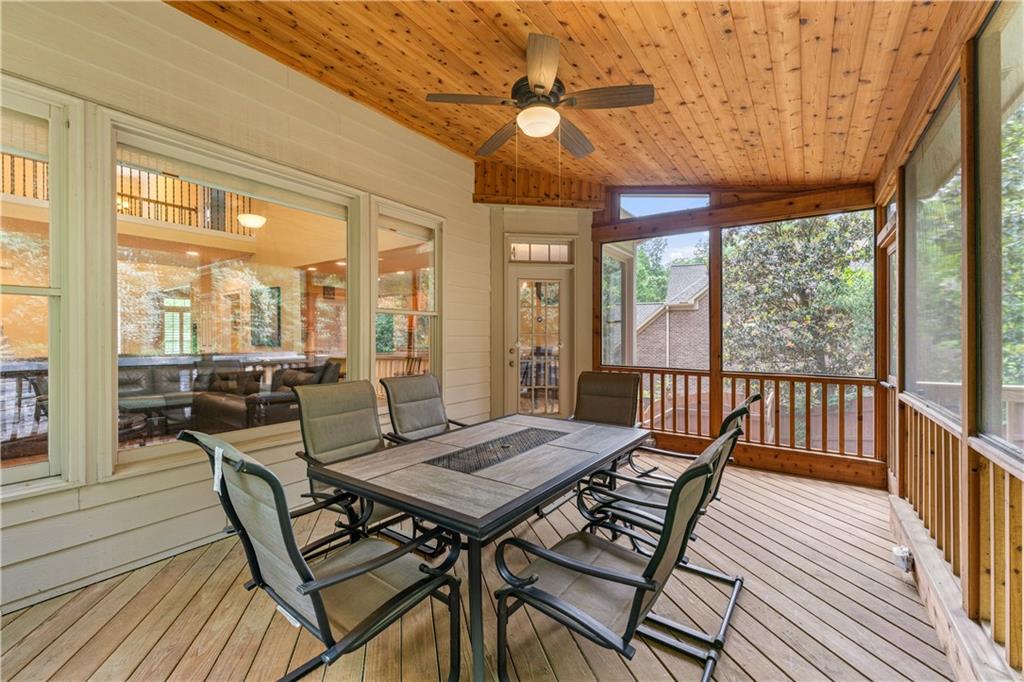 1085 Highland Crest Court, Mableton, Georgia image 4