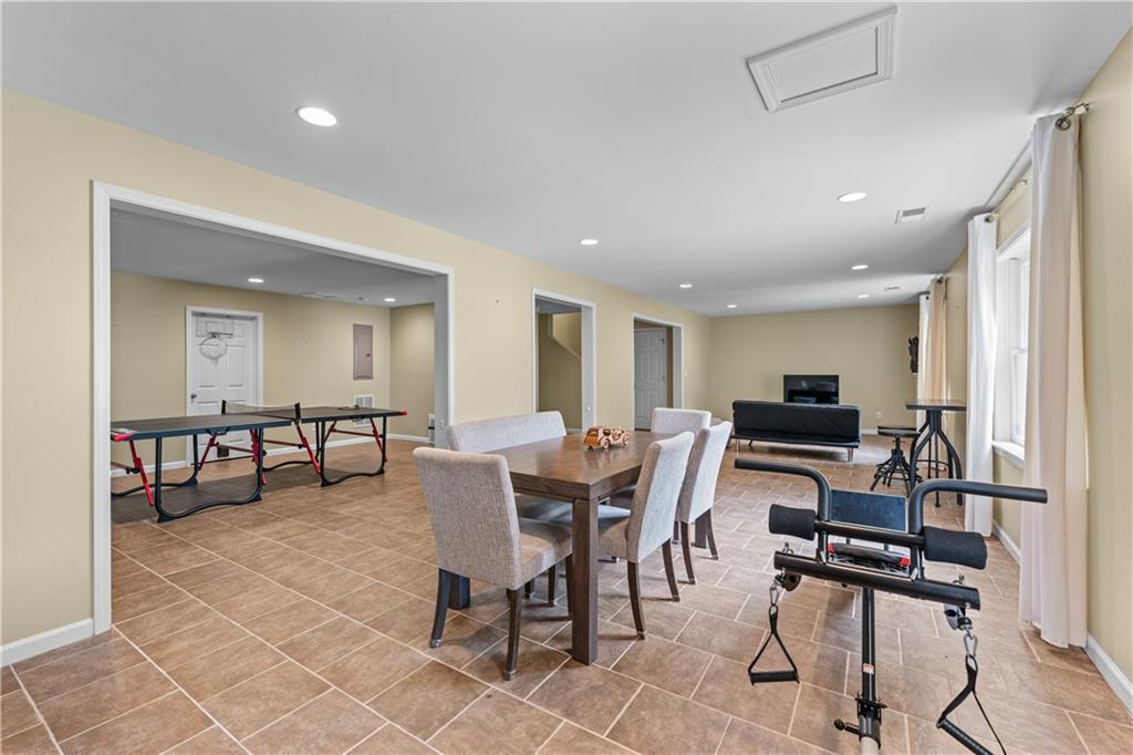 1085 Highland Crest Court, Mableton, Georgia image 32