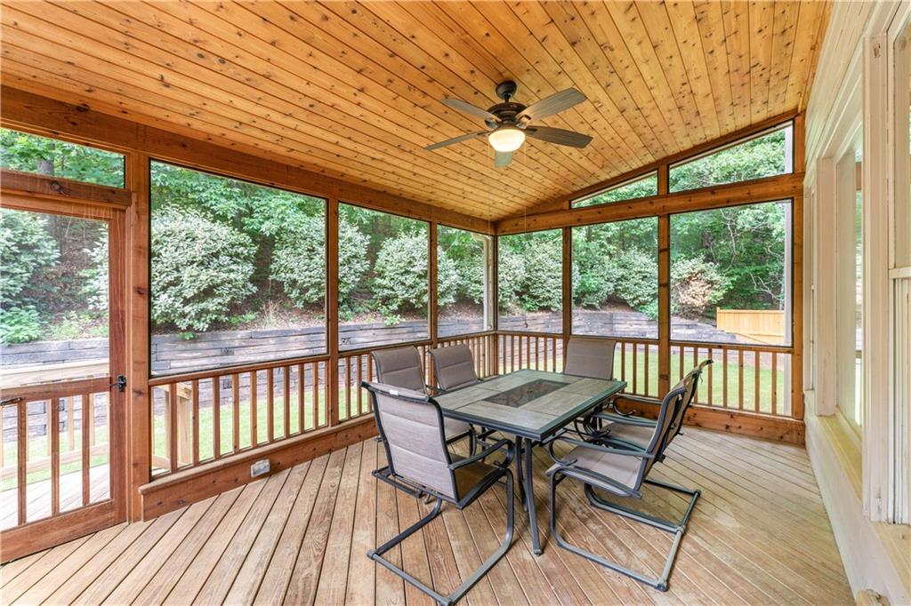 1085 Highland Crest Court, Mableton, Georgia image 17