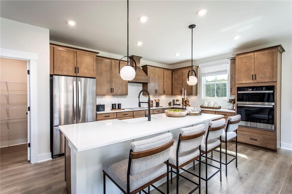 5930 Violet Lane