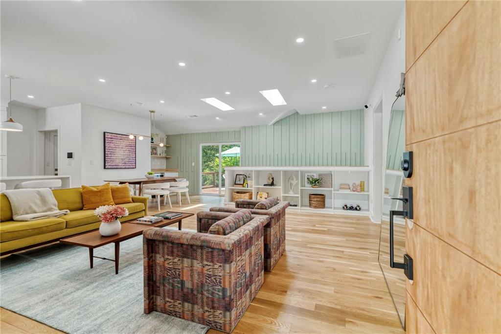 1377 Oak Grove Drive