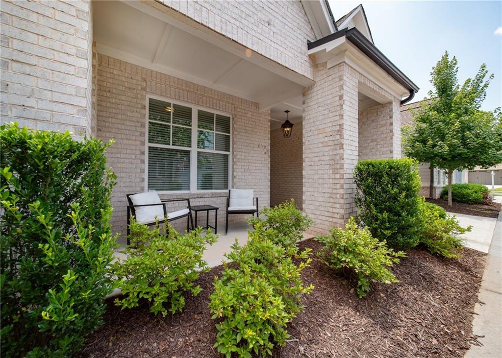 111 Ivey Way
