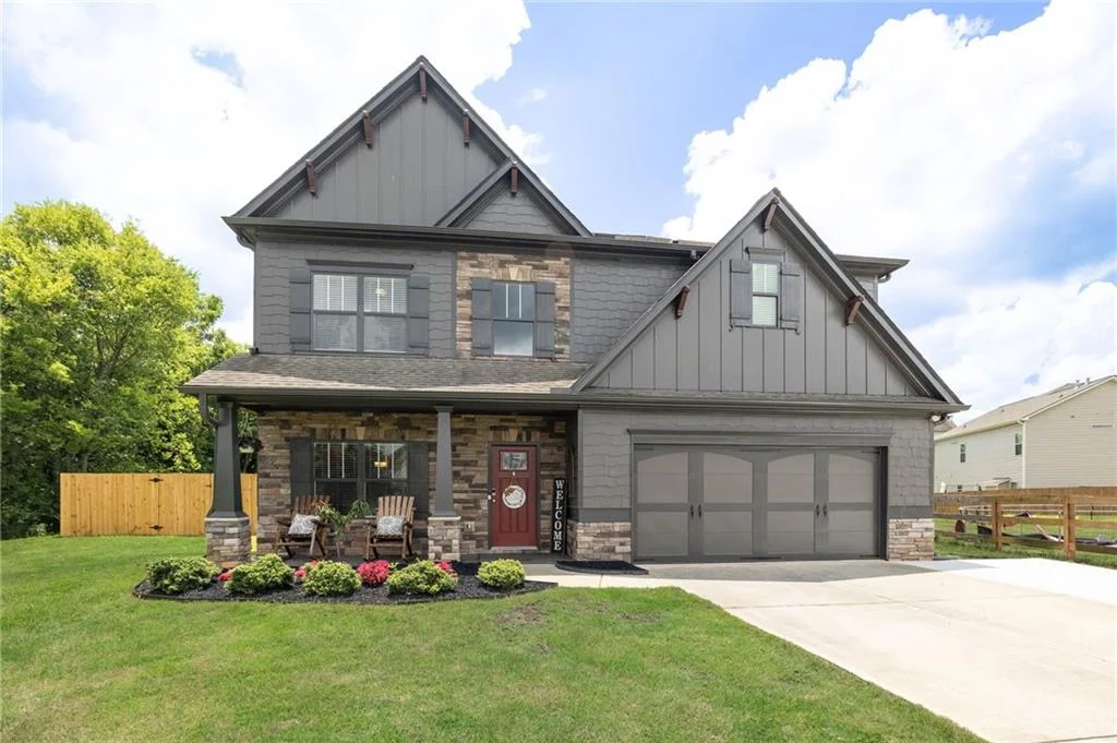 13 Mulberry Way