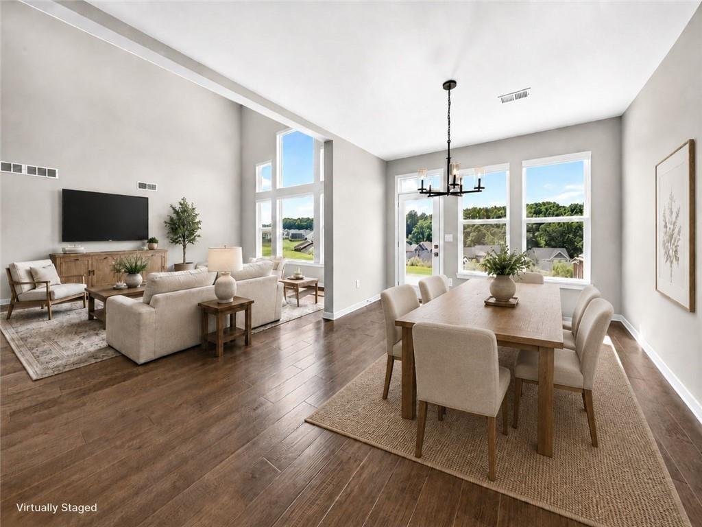 213 Catalpa Grove