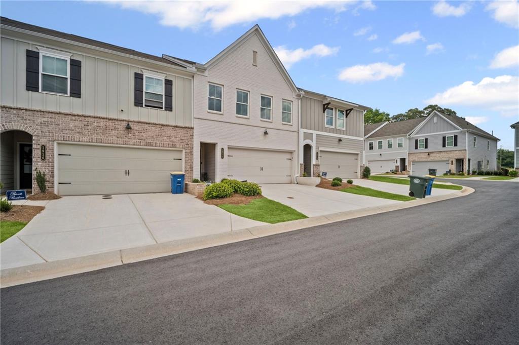 1914 Carovel Way