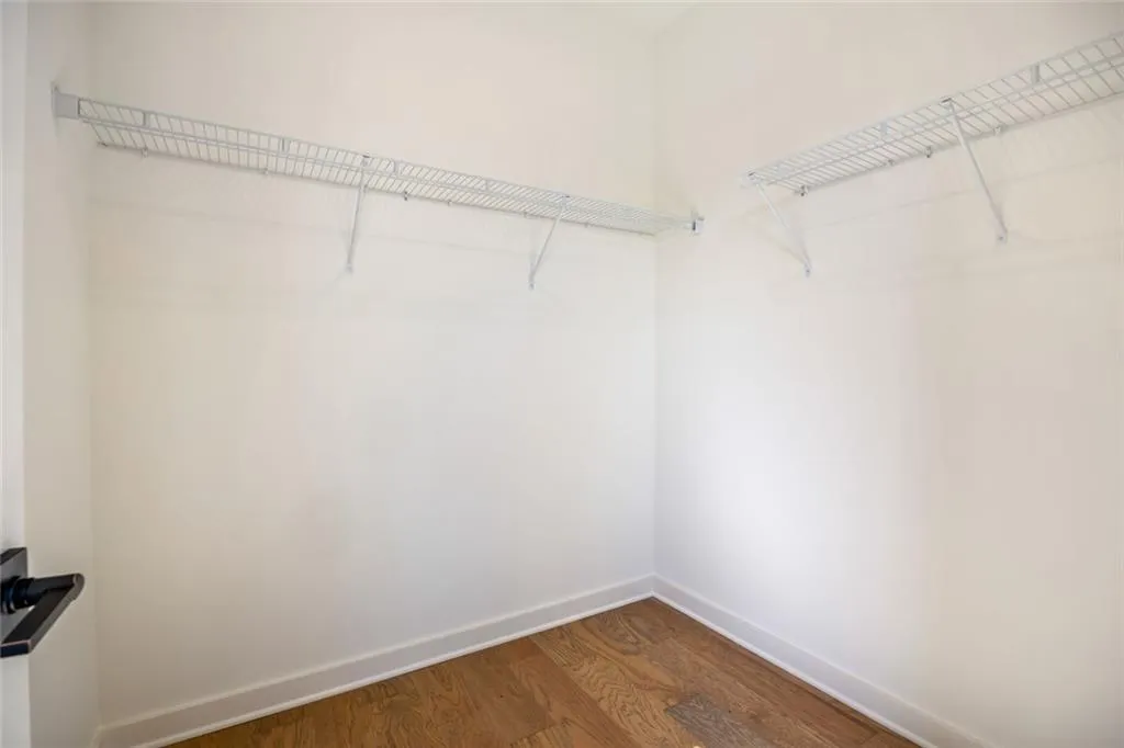 Gainesville, Georgia 30506, United States, 5 Bedrooms Bedrooms, ,5 BathroomsBathrooms,Residential,Active,219963