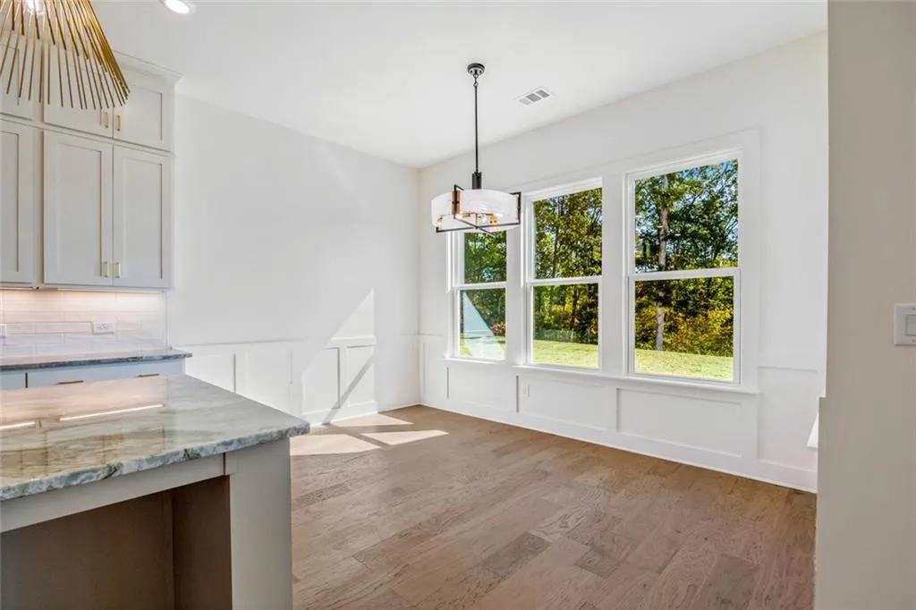 Gainesville, Georgia 30506, United States, 5 Bedrooms Bedrooms, ,5 BathroomsBathrooms,Residential,Active,219963