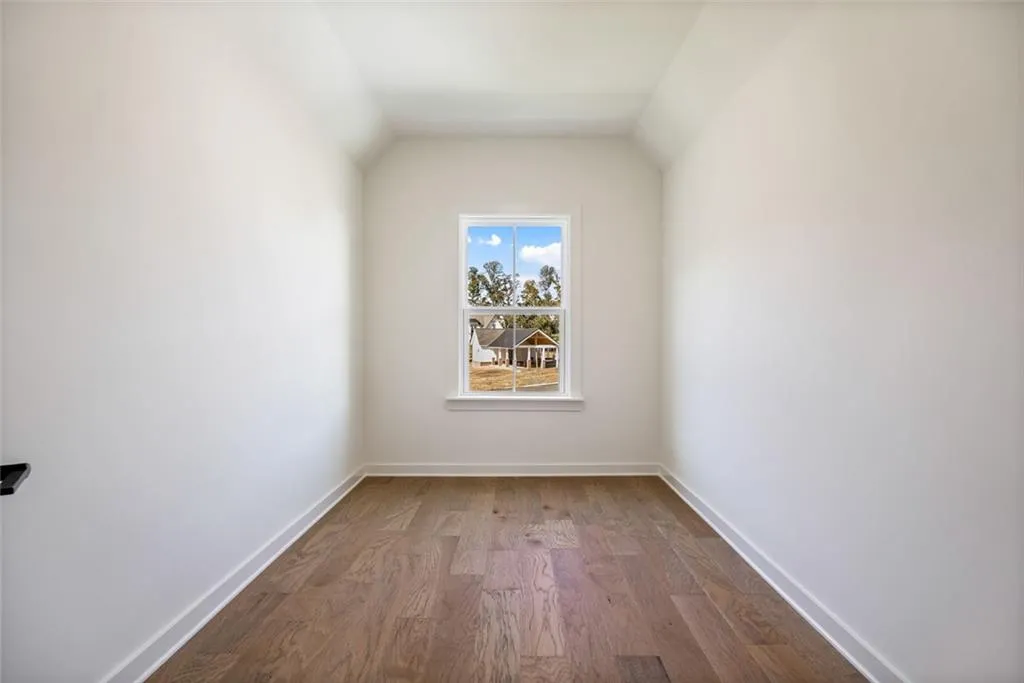 Gainesville, Georgia 30506, United States, 5 Bedrooms Bedrooms, ,5 BathroomsBathrooms,Residential,Active,219963