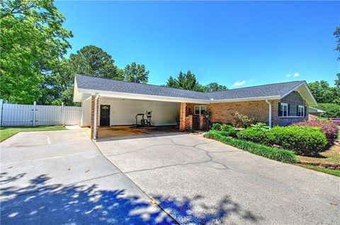 29 Woodcliffe Drive NE Rome GA 30161