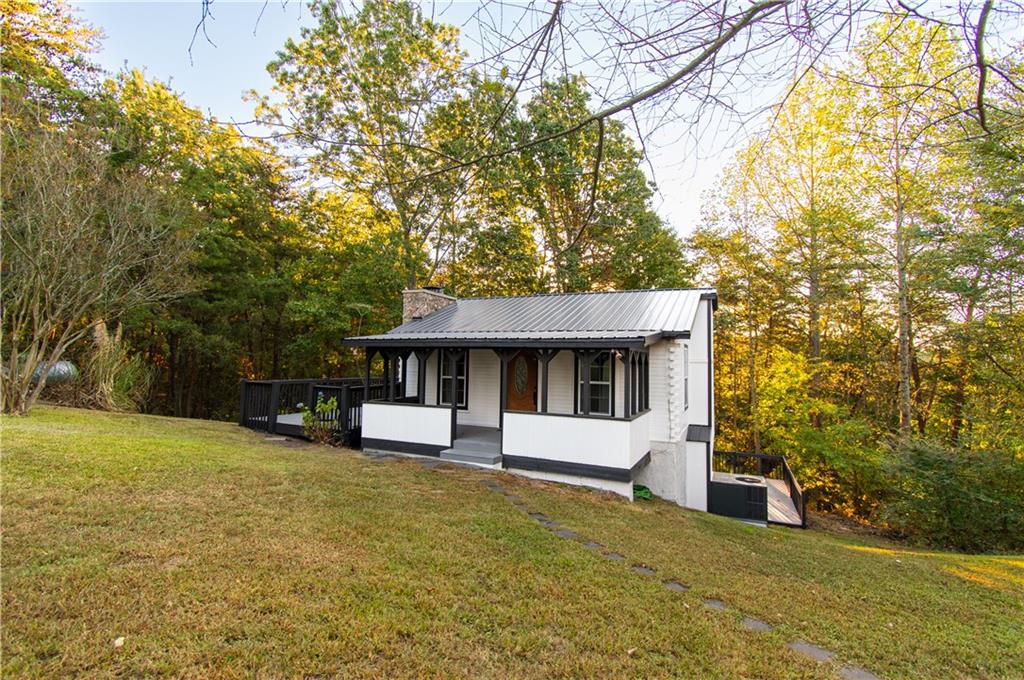 250 Nottingham Way NE