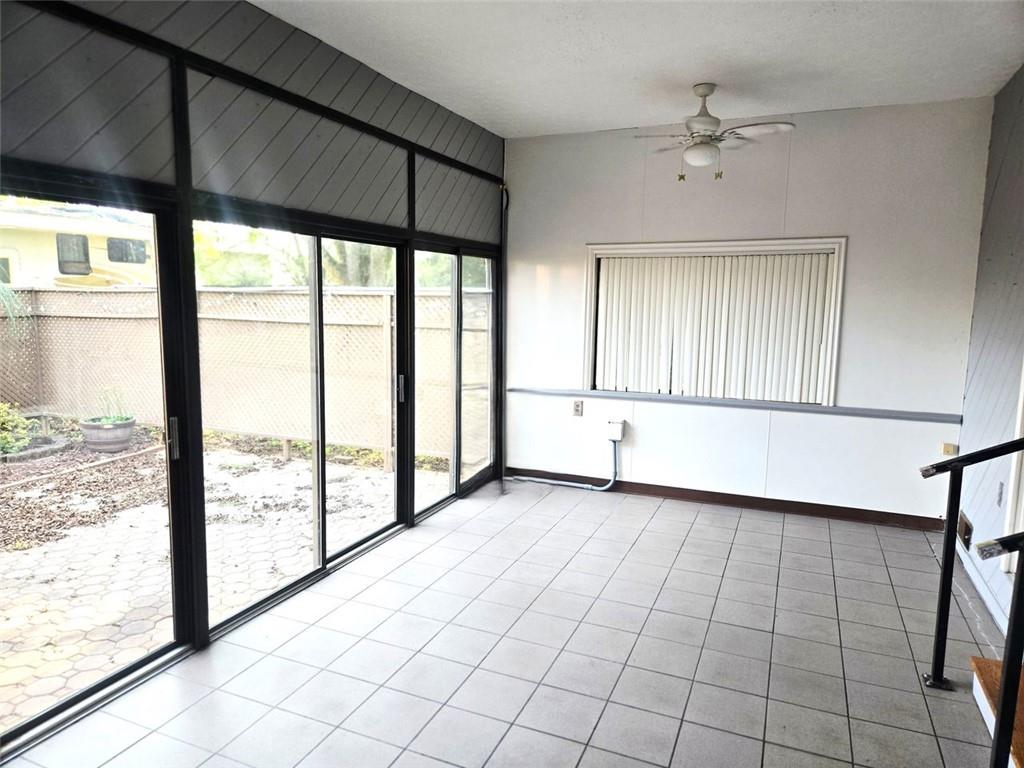 Fairview Rd - Residential