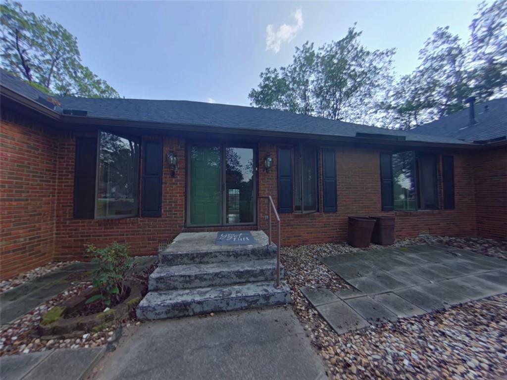 Fairview Rd - Residential