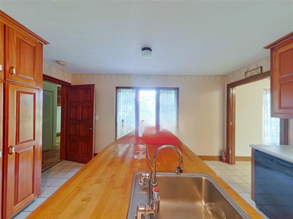 Fairview Rd - Residential