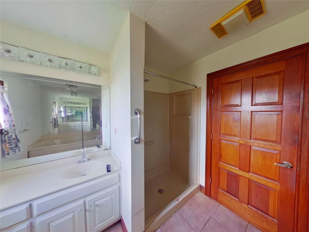 Fairview Rd - Residential